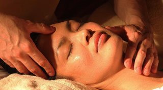 Marma massage van het gezicht